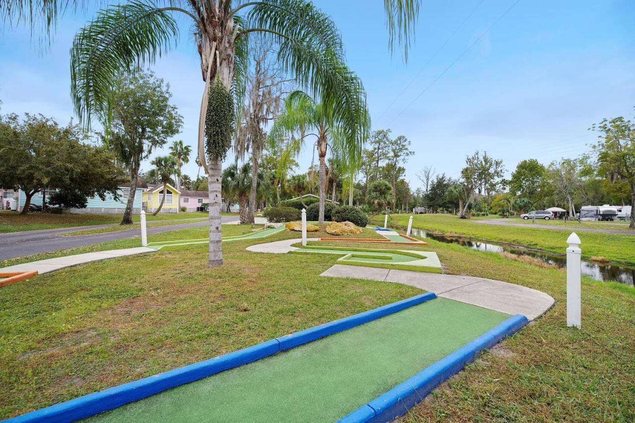 סלבריישן Tropical Palms Resort מראה חיצוני תמונה